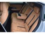 Mazda 6e 68.8kWh 258pk RWD TAKUMI PLUS | Tan Nappa leder & suede interieur met zwarte hemelkleding | Pano dak | 479 km rijbereik | Snellaadtijd 24 minuten !
