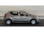 Dacia Sandero 1.2i Lauréate Airco Nieuwe APK Exclusive-pakket Garantie