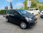Volkswagen Up! 1.0 / ACHTERUITRIJCAMERA / CRUISE CONTROL / AIRCO / PARKEERSENSOREN / CLIMATE CONTROL / NL-AUTO