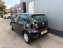 Volkswagen Up! 1.0 / ACHTERUITRIJCAMERA / CRUISE CONTROL / AIRCO / PARKEERSENSOREN / CLIMATE CONTROL / NL-AUTO