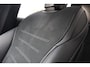 Mercedes-Benz GLC 300e 4MATIC AMG Line Panoramadak - Burmester - Wegklapbare trekhaak - 360 view - Keyless - Led