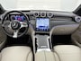 Mercedes-Benz GLC 300 e 4MATIC Luxury Line Plug-In Hybride Panorama Schuif-Kanteldak | Parkeerpakket met 360°-camera | Trekhaak | Stoelventilatie/- verwarming voor. Inclusief 24 maanden Mercedes-Benz Certified garantie voor Europa.