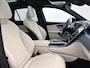 Mercedes-Benz GLC 300 e 4MATIC Luxury Line Plug-In Hybride Panorama Schuif-Kanteldak | Parkeerpakket met 360°-camera | Trekhaak | Stoelventilatie/- verwarming voor. Inclusief 24 maanden Mercedes-Benz Certified garantie voor Europa.