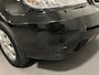 Kia Carnival 2.5 V6 EX Automaat Rolstoelauto Nap Airco Climate