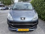 Peugeot 1007 1.4 Urban | Elekt. Ramen | Trekhaak | APK tot 01-04-2027!