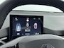 MG MG4 Electric LUXURY 64 kWh | WARMTEPOMP | NAVI | CLIMA | CRUISE ADAPT. | CAMERA | PRIVACY GLASS | 17'' LM VELGEN | STOEL- & STUURVERWARMING | FABRIEKSGARANTIE GELDIG T/M 6-2030 |
