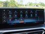 BMW 3-Serie Touring 320e M-Pakket | Panoramadak | Sfeerverlichting | Facelift |