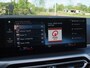 BMW 3-Serie Touring 320e M-Pakket | Panoramadak | Sfeerverlichting | Facelift |