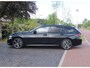 BMW 3-Serie Touring 320e M-Pakket | Panoramadak | Sfeerverlichting | Facelift |