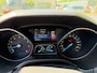 Ford Focus Wagon 1.0 Titanium 125 pk 2017 nwe apk t/m 08-05-2027, airco, cruise, elec pakket trekhaak, navi stoel verwarming etc