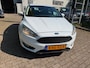 Ford Focus Wagon 1.0 Titanium 125 pk 2017 nwe apk t/m 08-05-2027, airco, cruise, elec pakket trekhaak, navi stoel verwarming etc