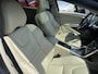 Volvo V60 2.4 D6 AWD Plug-In Hybrid TREKHAAK XENON LEDER DEALER OH NAP