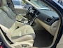 Volvo V60 2.4 D6 AWD Plug-In Hybrid TREKHAAK XENON LEDER DEALER OH NAP