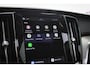 Volvo V60 2.0 B3 MHEV Ultimate Dark // Panoramadak | Harman Kardon | Leder | HUD | Memory | Stoelverwarming V+A