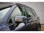 Volvo V60 2.0 B3 MHEV Ultimate Dark // Panoramadak | Harman Kardon | Leder | HUD | Memory | Stoelverwarming V+A