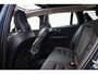 Volvo V60 2.0 B3 MHEV Ultimate Dark // Panoramadak | Harman Kardon | Leder | HUD | Memory | Stoelverwarming V+A