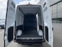 Mercedes-Benz eSprinter 320 L2 H2 Pro 81kWh / Snel laden 115Kw / Trekhaak / MBUX / Navigatie / Camera / Cruise control / Airco / 270 Graden achterdeuren