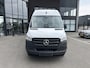 Mercedes-Benz eSprinter 320 L2 H2 Pro 81kWh / Snel laden 115Kw / Trekhaak / MBUX / Navigatie / Camera / Cruise control / Airco / 270 Graden achterdeuren