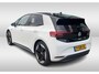Volkswagen ID.3 First Max 58 kWh / SOH 93% / Full option! / Panoramadak / Camera / Head-up / Keyless / 20'' / ACC / Dodehoek / Elektr. stoelen / Massage / Navigatie / Stuurverwarming