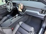Volvo XC60 2.0 T8 Plug-in hybrid AWD Ultra Black Edition NW MODEL 455pk Luchtvering / HU Display / 21inc
