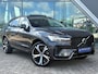 Volvo XC60 2.0 T8 Plug-in hybrid AWD Plus Dark 455pk Panoramadak / HU Display / 21Inc