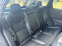 Volvo XC60 2.0 T8 Plug-in hybrid AWD Plus Dark 455pk Panoramadak / HU Display / 21Inc