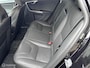 Volvo V60 T4 Summum|Leder|Navigatie|Trekhaak afneembaar|Parkeercamera|PDC V+A|DAB
