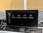 Audi A4 Avant 35 TFSI S edition Automaat | Panoramadak | LED koplampen | Stoelverwarming | Trekhaak uitklapbaar | Getint glas | Afgevlakt stuurwiel | Audi Smartphone Interface | Parkeersensoren achter