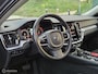 Volvo V60 2.0 T6 Twin Engine AWD R-Design|Panoramadak|Trekhaak|Camera|Led|BLIS|Navi|Keyless-Go|