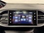 Peugeot 308 SW 1.2i Navigatie-Cr.contr-Clima-Panoramadak-Parkeersensoren-Lm16''velgen
