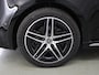 Mercedes-Benz V-klasse 300d | XL L3 | AMG | 4-MATIC | Dubbele Cabine | 360 CAMERA | DISTRONIC PLUS | LEDER ZWART "LUGANO" | ALARM | STOELVERWARMING | NAVIGATIE | CARPLAY | ANDROID AUTO | CLIMATE CONTROL | DAB+ | CERTIFIED