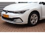 Volkswagen Golf 1.0 eTSI Life Business O.a: PDC, Camera, Stoel+stuurverw, ACC, Clima, Etc. All-in prijs!