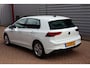 Volkswagen Golf 1.0 eTSI Life Business O.a: PDC, Camera, Stoel+stuurverw, ACC, Clima, Etc. All-in prijs!
