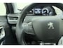 Peugeot 2008 1.2 PureTech Allure Volautomaat! l Navigatie l Climate Control l Cruise Control l Bluetooth l Panoramadak l PDC l Lichtmetalen Velgen