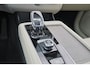 Volvo XC90 T8 Recharge AWD Plus Dark - Panorama/schuifdak - IntelliSafe Assist & Surround - 360º Camera - Bowers & Wilkins audio - Adaptieve LED koplampen - Verwarmde voorstoelen, stuur & achterbank - Parkeersensoren voor & achter - Elektr. bedienb. voorstoelen met geheugen - Geventileerde voorstoelen - Head up display - Draadloze tel. lader - Extra getint glas - Inklapbare trekhaak - 21' LMV