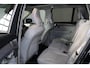 Volvo XC90 T8 Recharge AWD Plus Dark - Panorama/schuifdak - IntelliSafe Assist & Surround - 360º Camera - Bowers & Wilkins audio - Adaptieve LED koplampen - Verwarmde voorstoelen, stuur & achterbank - Parkeersensoren voor & achter - Elektr. bedienb. voorstoelen met geheugen - Geventileerde voorstoelen - Head up display - Draadloze tel. lader - Extra getint glas - Inklapbare trekhaak - 21' LMV