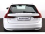 Volvo V90 T6 Recharge AWD Plus Bright - IntelliSafe Assist & Surround - 360º Camera - Harman/Kardon audio - Adaptieve LED koplampen - Verwarmde voorstoelen & stuur - Parkeersensoren voor & achter - Elektr. bedienb. voorstoelen met geheugen - 19' LMV