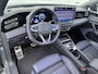 Volkswagen Tiguan 1.5 eHybrid 272PK R-Line | Pano Dak | Leder | Trekhaak | Head-up Display | 360 Camera | ACC | Side Assist | Stuur-/Stoelverwarming V+A | Elek. Achterklep | Elek. Stoelen |