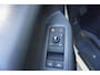 Volkswagen ID. Buzz 286pk Pro Bulli 86 kWh LWB | Geel Kenteken | Enkele Cabine | Laadvloer | Scheidingswand | Trekhaak