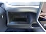 Volkswagen ID. Buzz 286pk Pro Bulli 86 kWh LWB | Geel Kenteken | Enkele Cabine | Laadvloer | Scheidingswand | Trekhaak