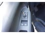 Volkswagen ID. Buzz 286pk Pro Bulli 86 kWh LWB | Geel Kenteken | Enkele Cabine | Laadvloer | Scheidingswand | Trekhaak
