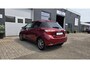 Toyota Yaris 1.5 Hybrid Y20 | BLUETOOTH | DEALER ONDERHOUDEN | LAVA RED