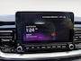 Kia Stonic 1.0 T-GDi MHEV DynamicLine Navigatie | Achteruitrijcamera | Lichtmetaal | Resterende fabrieksgarantie |