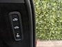 Volvo XC90 T8 AWD Recharge Ultra Dark | Luchtvering | Trekhaak | All Season banden | 360 Camera | Head-Up Display | Harman Kardon | 455pk | Adaptieve Cruise Control | Stoelverwarming voor+achter | Stuurwielverwarming | Schuifdak | Full LED Meesturende koplampen | Pilot Assist | BLIS Dode Hoek Detectie | Alcantara hemelbekleding | Lederen zonnekleppen en handgrepen | Elektrische voorstoelen geheugen | Lederen bekleding | Zitting verlenging voorstoelen | Lederen dashboard | 20 Inch | Google Infotainment | Keyless Drive | Privacy Glass | Elektrisch bedienbare achterklep | Geïntegreerd kinderzitje achterin | Geïntegreerde zongordijnen achterportieren | Verlichte instaplijsten | 7-Persoons | 4-Zone Climate Control | DAB Radio | Apple Carplay/Android Auto | Alarm Klasse III | Draadloos telefoon opladen | Volvo On Call met mobiele App functie | Platinum Grey Metallic |