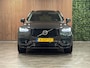 Volvo XC90 T8 AWD Recharge Ultra Dark | Luchtvering | Trekhaak | All Season banden | 360 Camera | Head-Up Display | Harman Kardon | 455pk | Adaptieve Cruise Control | Stoelverwarming voor+achter | Stuurwielverwarming | Schuifdak | Full LED Meesturende koplampen | Pilot Assist | BLIS Dode Hoek Detectie | Alcantara hemelbekleding | Lederen zonnekleppen en handgrepen | Elektrische voorstoelen geheugen | Lederen bekleding | Zitting verlenging voorstoelen | Lederen dashboard | 20 Inch | Google Infotainment | Keyless Drive | Privacy Glass | Elektrisch bedienbare achterklep | Geïntegreerd kinderzitje achterin | Geïntegreerde zongordijnen achterportieren | Verlichte instaplijsten | 7-Persoons | 4-Zone Climate Control | DAB Radio | Apple Carplay/Android Auto | Alarm Klasse III | Draadloos telefoon opladen | Volvo On Call met mobiele App functie | Platinum Grey Metallic |