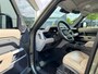 Land Rover Defender 110 P400e SE | Cold Climate | Pano | Stoelkoeling | Meridian | El. trekhaak | 360gr Camera