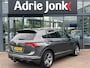 Volkswagen Tiguan 1.5 TSI ACT Highline Business R | AUTOMAAT |WEGKLAPBARE TREKHAAK | PANO DAK | 19 INCH | APPLE & ANDROID AUTO | R-LINE |