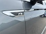 Volkswagen Tiguan 1.5 TSI ACT Highline Business R | AUTOMAAT |WEGKLAPBARE TREKHAAK | PANO DAK | 19 INCH | APPLE & ANDROID AUTO | R-LINE |