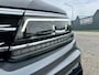 Volkswagen Tiguan 1.5 TSI ACT Highline Business R | AUTOMAAT |WEGKLAPBARE TREKHAAK | PANO DAK | 19 INCH | APPLE & ANDROID AUTO | R-LINE |