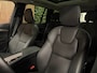 Volvo XC90 T8 AWD Recharge Ultra Bright | Bowers & Wilkins | Luchtvering | All Season Banden | 360 Camera | Head-Up Display | 455pk | Adaptieve Cruise Control | Stoelverwarming voor+achter | Stuurwielverwarming | Schuifdak | 20 Inch | Full LED  Meesturende koplampen | Pilot Assist | BLIS Dode Hoek Detectie | Alcantara hemelbekleding | Lederen handgrepen en zonnekleppen | Elektrische voorstoelen geheugen | Lederen bekleding | Zitting verlenging voorstoelen | Lederen Dashboard | Google Infotainment | Keyless Drive | Parkeersensoren voor+achter | Privacy Glass | Elektrisch bedienbare achterklep | Geïntegreerde zongordijnen achterportieren | Geïntegreerd kinderzitje achterin | Verlichte instaplijsten | 7-Persoons | 4-Zone Climate Control | DAB Radio | Apple Carplay/Android Auto | Alarm Klasse III | Draadloos telefoon opladen | Volvo On Call met mobiele App functie | Bright Dusk Blue Metallic |